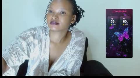 chocolatemilkebony online show from September 26, 7:16 am