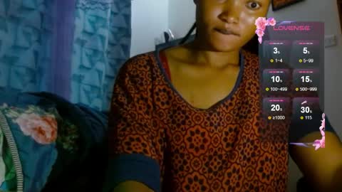 chocolatemilkebony online show from March 19, 9:26 am