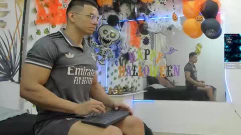 Chorey Thaylor online show from November 2, 3:23 pm