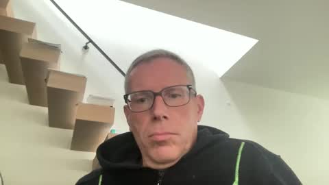 choupipat1 online show from March 12, 11:42 am