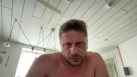Chris online show from June 21, 2:23 pm