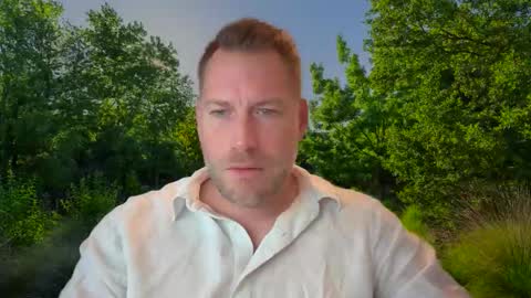 Snapshot of chris2024x chatting on September 18, 8:29 am Christian online show from September 18, 8:29 am