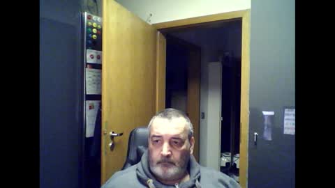 Chris online show from January 16, 7:07 am