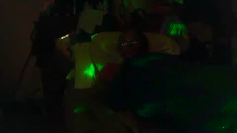 Chris online show from October 22, 3:31 am