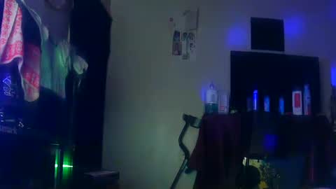 Chris online show from September 9, 11:10 am