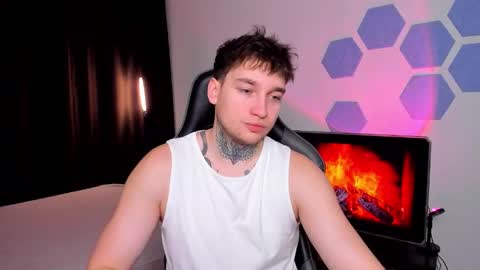 Chris Tyson online show from December 21, 12:44 pm