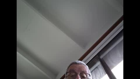 chrisbisex12 online show from April 14, 6:27 am