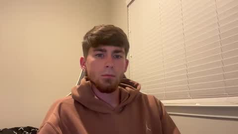 chrisoncam01 online show from October 21, 4:39 am