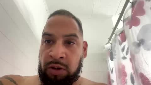 chrisr4203 online show from March 26, 1:33 am