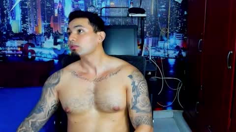 Snapshot of chriss_stewart2 chatting on October 18, 4:16 am Chriss Stewart online show from October 18, 4:16 am