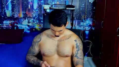 Snapshot of chriss_stewart2 chatting on October 14, 1:52 am Chriss Stewart online show from October 14, 1:52 am