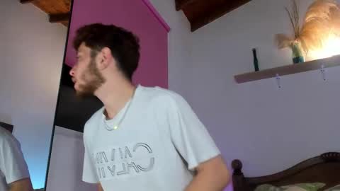 Hi dont forguet to follow me    online show from October 17, 7:45 am