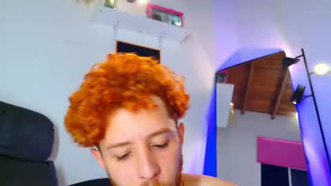 Hi dont forguet to follow me    online show from June 24, 6:20 am