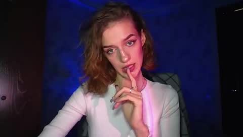 chrissy_joyful online show from March 3, 7:26 am