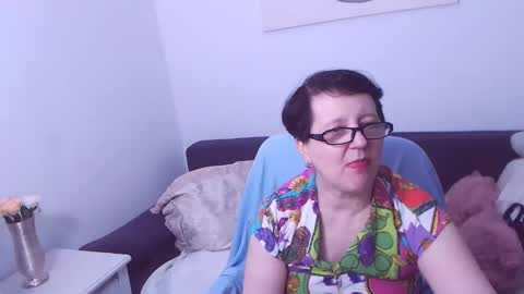 Christa online show from October 13, 12:45 am