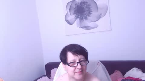 Christa online show from March 18, 9:42 pm