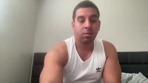 jhonatan online show from November 17, 6:21 pm