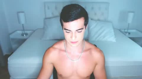 christiandiorx online show from June 9, 3:17 am
