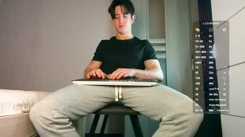 UPVOTE ME ------  ILL DO SOMETHING FOR FREE online show from December 20, 3:19 pm