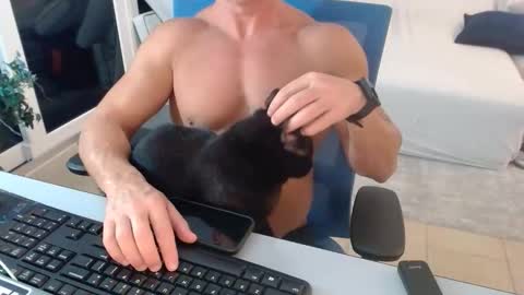 Michael USA online show from December 4, 3:17 am