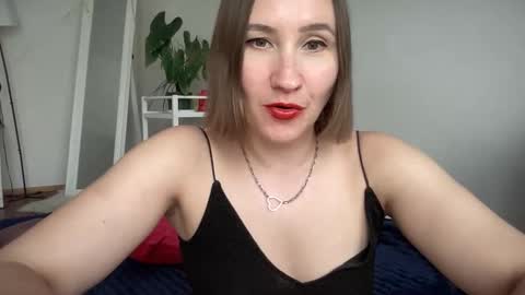 christina rosse online show from June 4, 3:51 pm