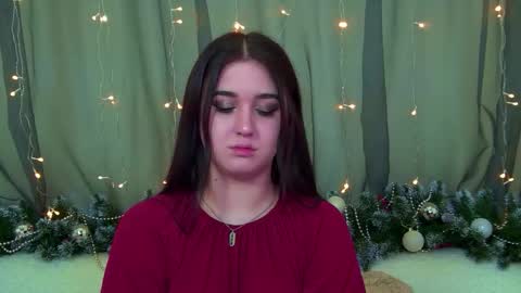 Christina online show from December 5, 7:00 pm