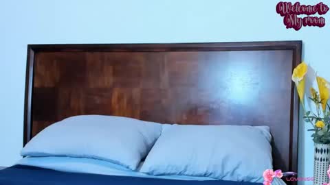 Christine -  online show from February 11, 1:51 pm