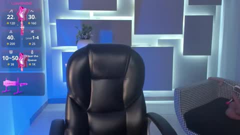 Christine Ford online show from January 5, 5:27 pm