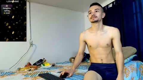 CHRISTOPHER online show from June 5, 11:04 am