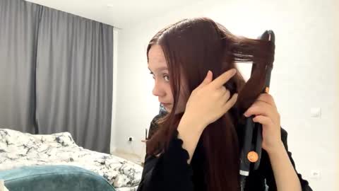 Lani online show from March 30, 5:35 pm