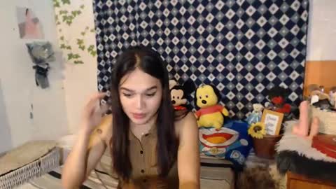 Ur Suraya22 online show from January 26, 6:49 am