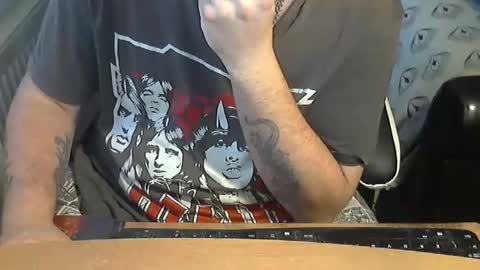 chunkisgreat online show from November 3, 4:08 pm