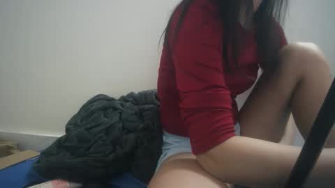 chuppyrose online show from April 6, 1:25 am