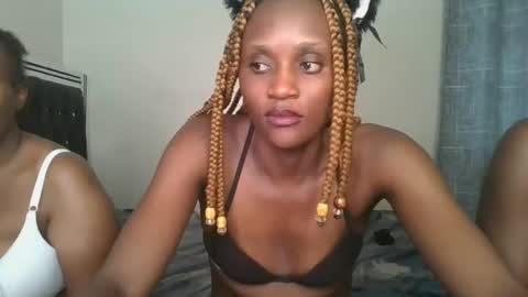 Snapshot of chyna_baibe chatting on September 28, 4:21 am chyna_baibe online show from September 28, 4:21 am