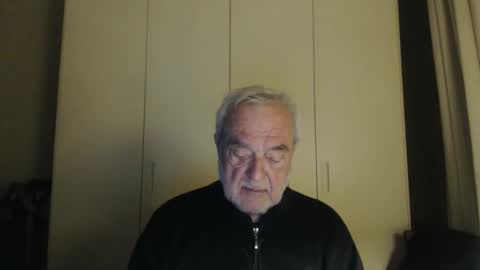 ciaoamoremio3 online show from February 15, 9:24 pm