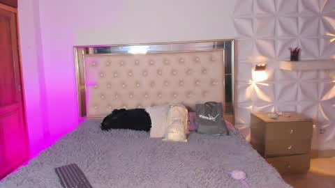 ciara_bunny_ online show from May 30, 2:10 am