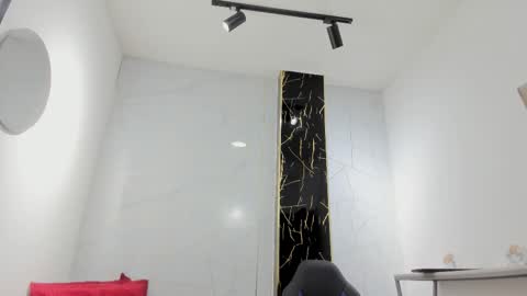 ...   ... online show from February 4, 2:59 am