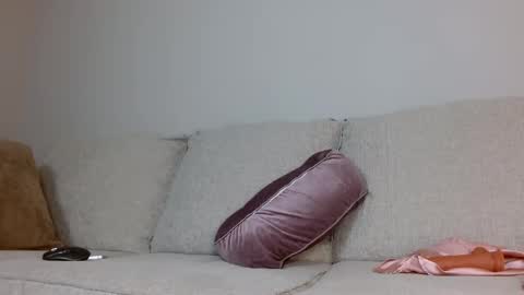 Cici online show from April 23, 5:48 am