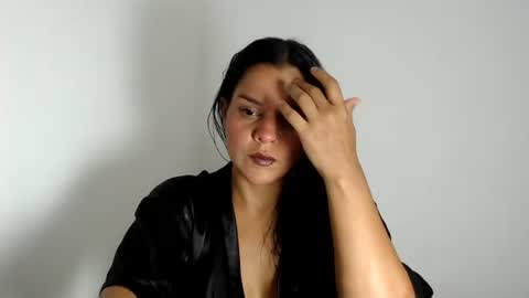 Cielo Noir online show from July 8, 3:32 am