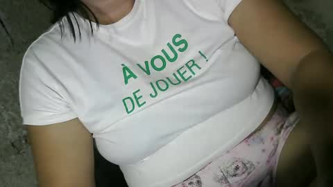 Snapshot of cindy_hot23 chatting on March 8, 9:39 am cindy_hot23 online show from March 8, 9:39 am