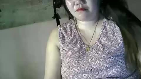 Snapshot of cindy_hot23 chatting on January 4, 10:05 am cindy_hot23 online show from January 4, 10:05 am