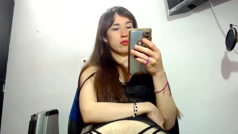 DANIELA 3 online show from April 15, 4:27 am