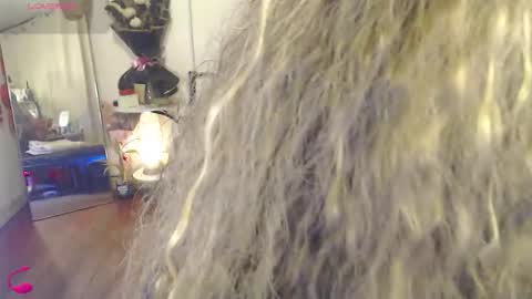 Cindy online show from June 7, 11:54 pm