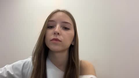 Aurora online show from April 15, 7:58 pm