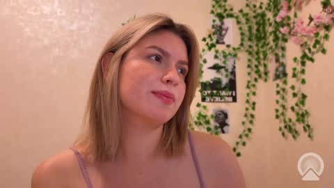 Snapshot of citruska chatting on October 1, 3:55 pm karina online show from October 1, 3:55 pm