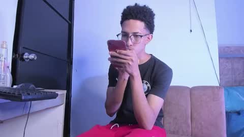 cj_davis1 online show from October 10, 3:01 am