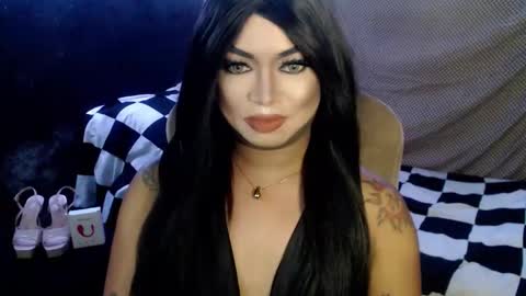 QUEEN CESS online show from February 7, 5:16 pm