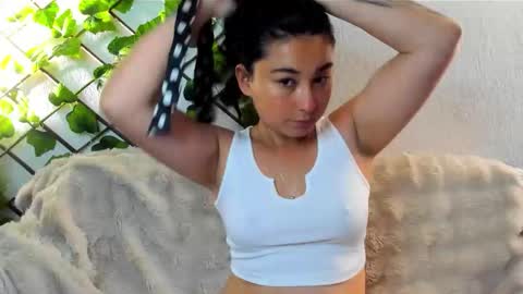 Snapshot of claiok chatting on October 1, 1:27 am claiok online show from October 1, 1:27 am