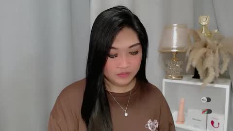 CLAIRE online show from May 12, 3:26 am