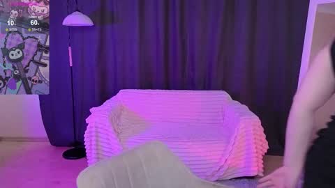 Claire Faers online show from April 22, 2:30 am